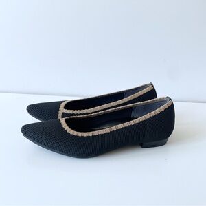 Vionic Dahlia Pointed Toe Black Tan Knit Flats Sz 6.5 Comfort Shoes Work Wear